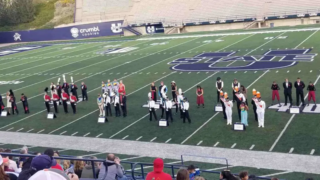 Award show for marching band members. 