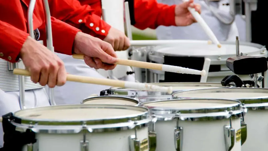 Tenor / quad drums in a traditional marching band 